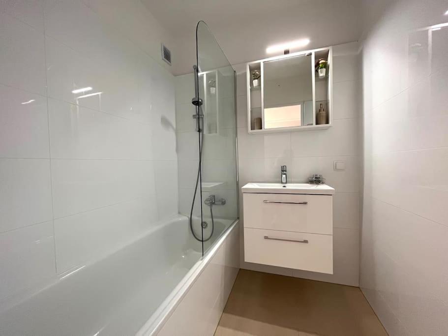 Urban I Modern I Stylish I Smart Apartment Vienna Luaran gambar